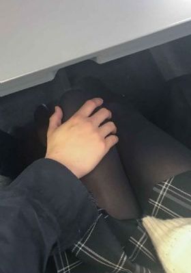 图书馆的女朋友动漫全集免费观看_在线播放-手机免费播放动漫