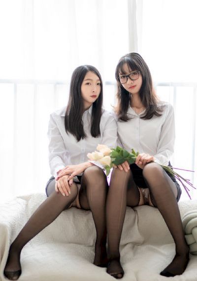juliaann丝袜办公室大战_4K电影在线看