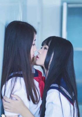 女大沙龙室_国产剧免费观看最新