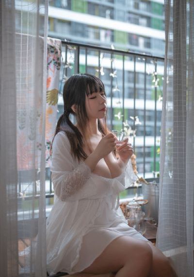 年轻的继拇电视剧在线观看_蓝光在线观看完整版