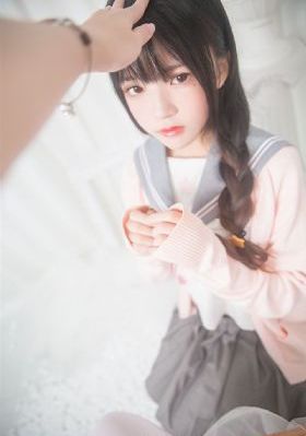 小小姑娘电影播放免费视频_云播放粤语日本成人在线